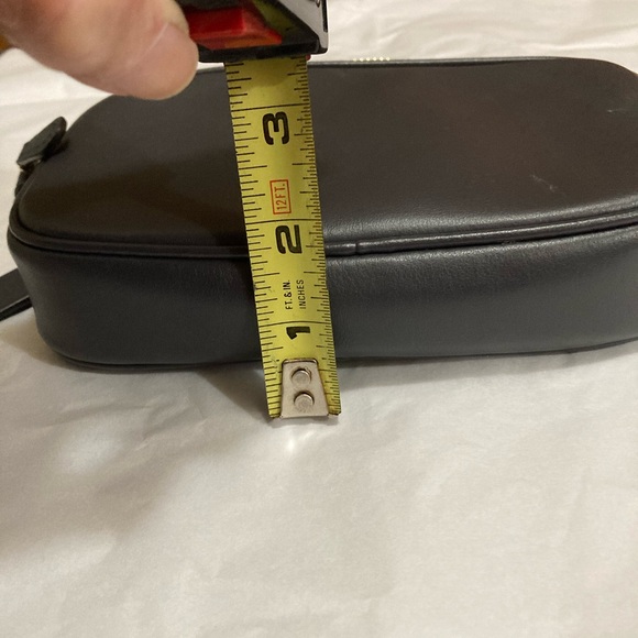 Coach crossbody - Picture 3 of 7
